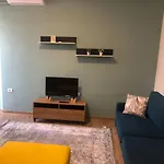 Rezidenca Shopi Apartman *