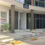 Rezidenca Shopi Apartman *