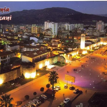 Rezidenca Shopi