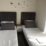 Apartment Rezidenca Shopi