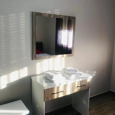 Rezidenca Shopi * Ελβασάν