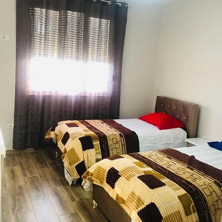 Rezidenca Shopi 엘바산