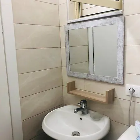 Rezidenca Shopi Apartman *