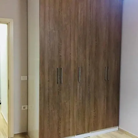 Rezidenca Shopi Apartman *