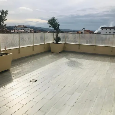 Rezidenca Shopi Apartament *