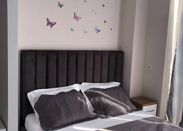 Rezidenca Shopi 公寓 *